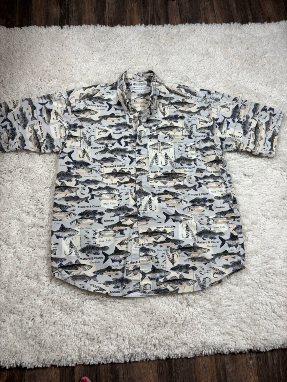Columbia Men’s Large Fish Print Button Down Shirt Fly Fishing Cotton